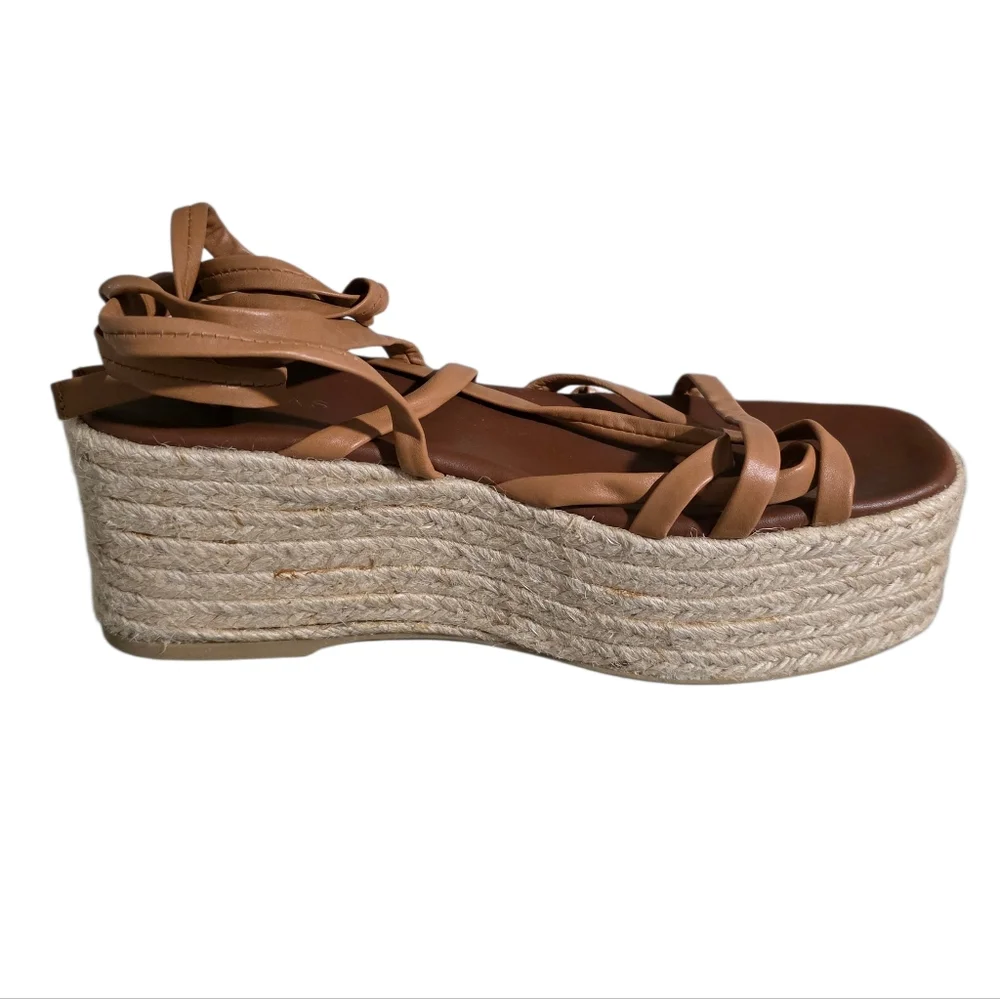 Alohas Paw Paw Sandal in Spritz Size 9